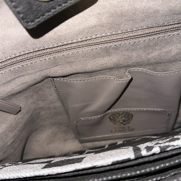 Vince Camuto Corla Leather Tote Handbag - Picture 4 of 7